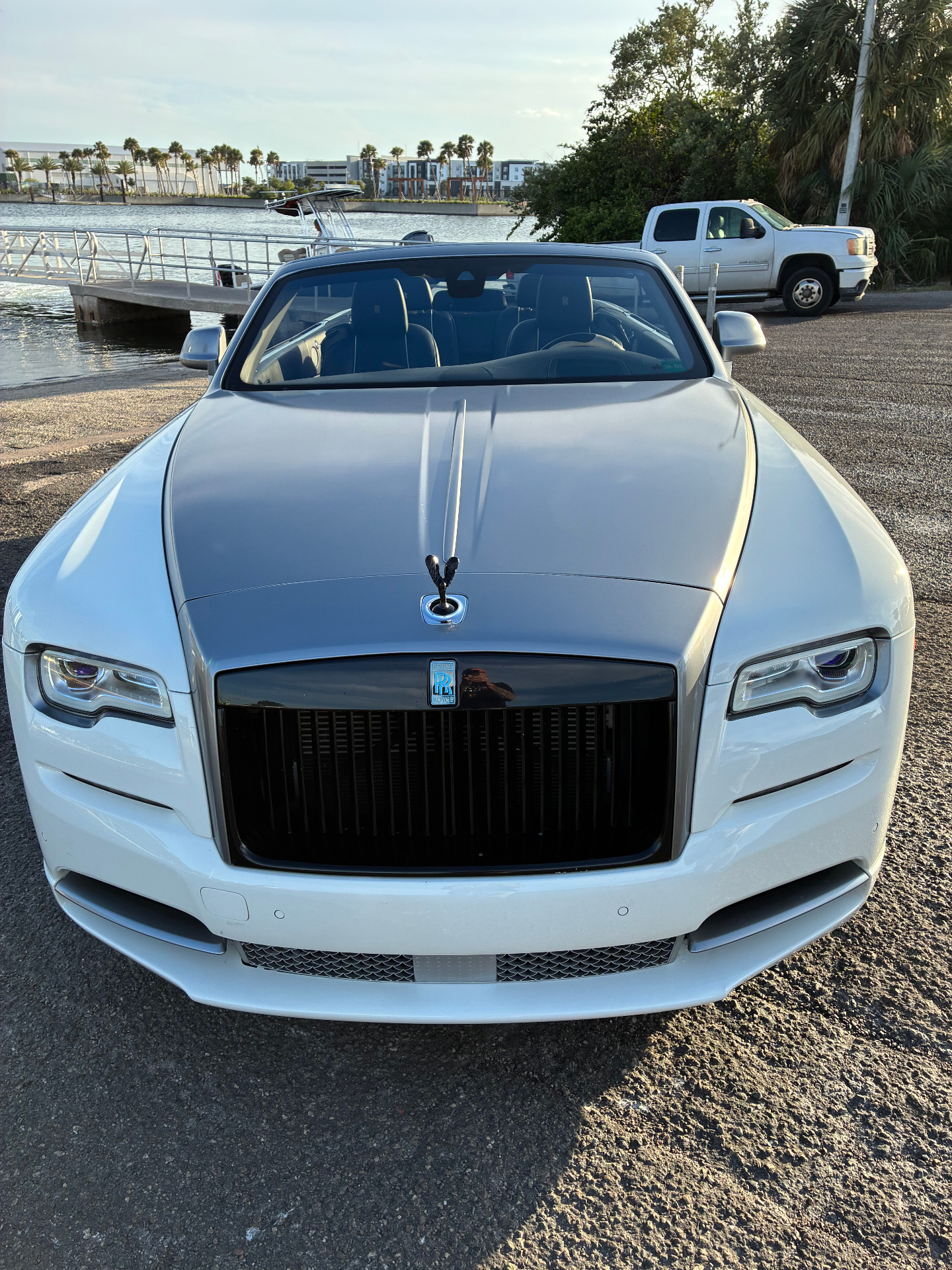 Rolls-Royce Dawn